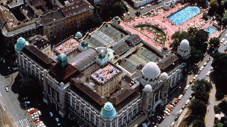 Gellért Thermal Bath In Budapest Among The Five Most Beautiful Swimming Pools In The World