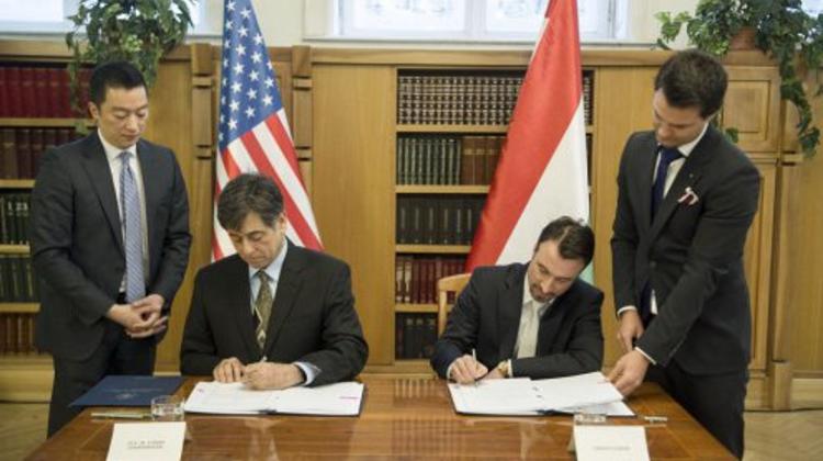 Hungary, US Sign Tax Compliance Agreement