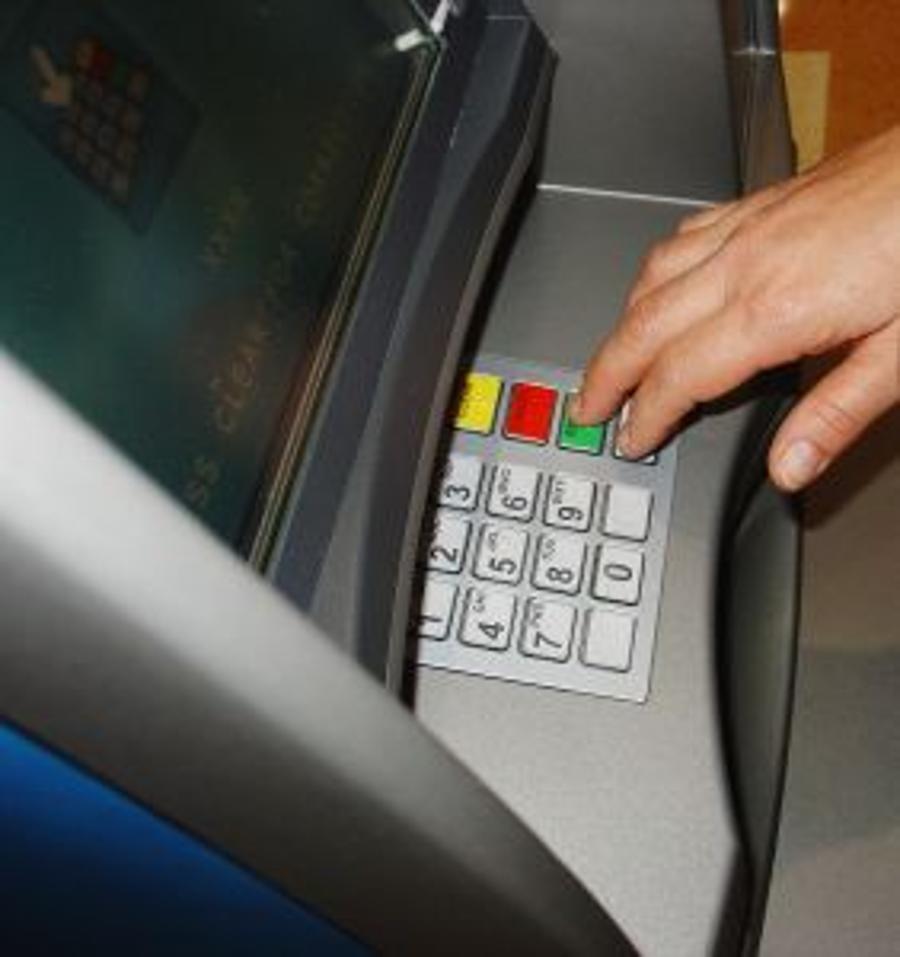 Data Stolen From Bank Cards In Hungary