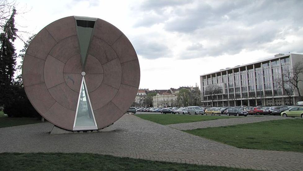 21st Century Museums Promised In Budapest's City Park