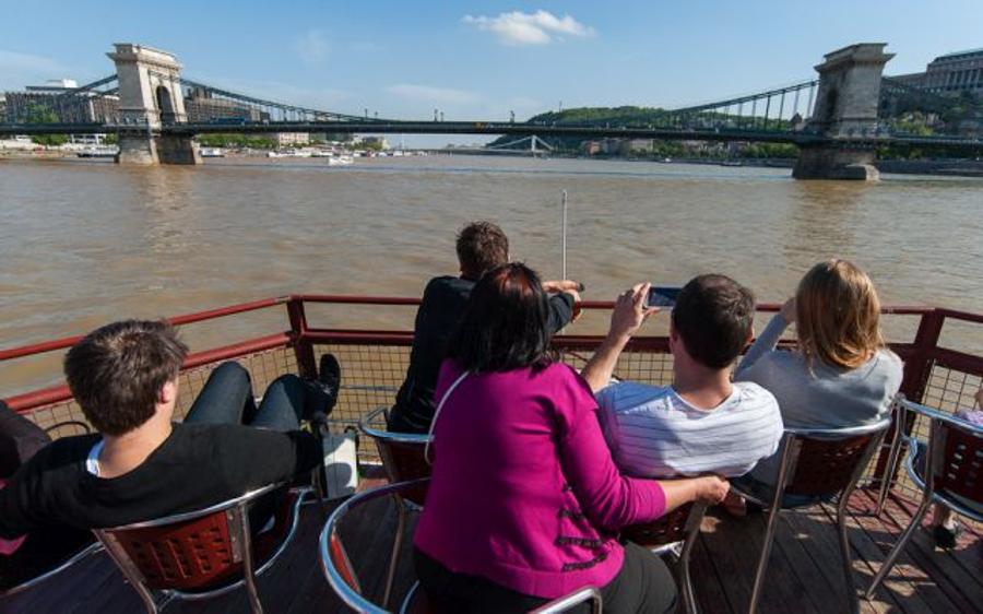 Boat Services Are Again Available In Budapest During Weekends