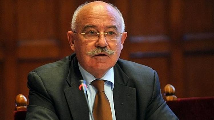 Hungary Reaffirms Backing For Ukraine