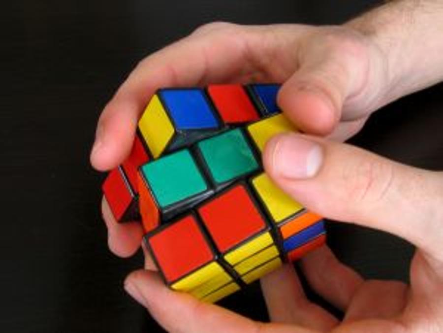 Video: Rubik's Cube 40th Anniversary Interactive Exhibit