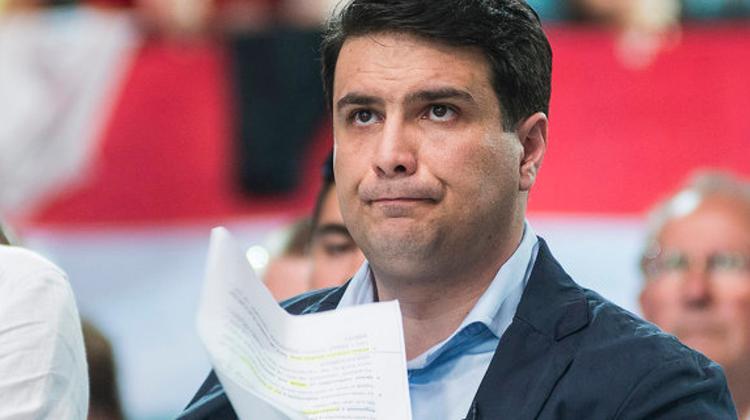 Hungary’s Socialist Leader Mesterházy Stays Away From Simon-Case Committee Hearing