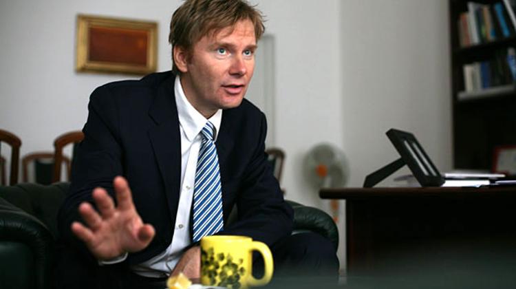 Hungary’s Liberals To Stay Away From EP Elections