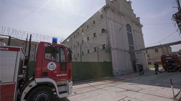 Hungarian Prisons Crowded