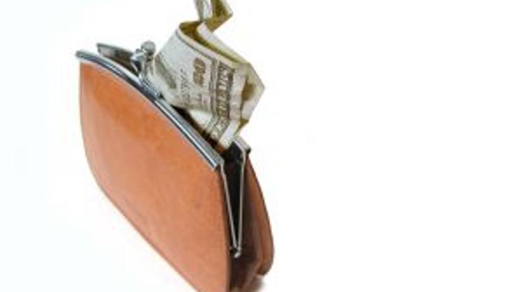 Easter Beckons, Wallets Open In Hungary