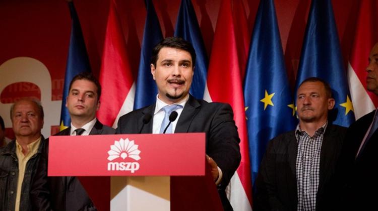 Hungary’s Socialist Lick Wounds, Rivals Satisfied