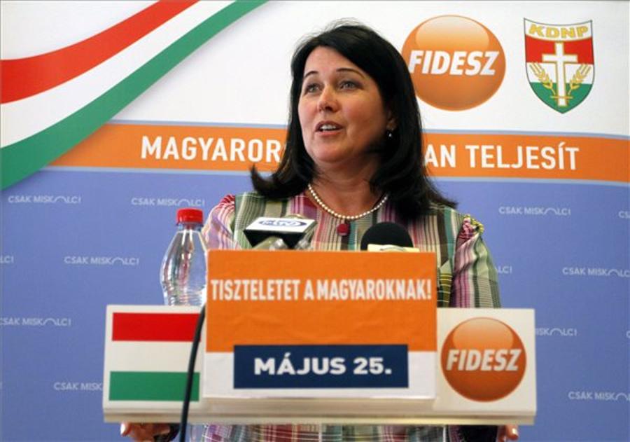 Fidesz-Christdems Maintain Strong Lead Ahead Socialists In Hungary