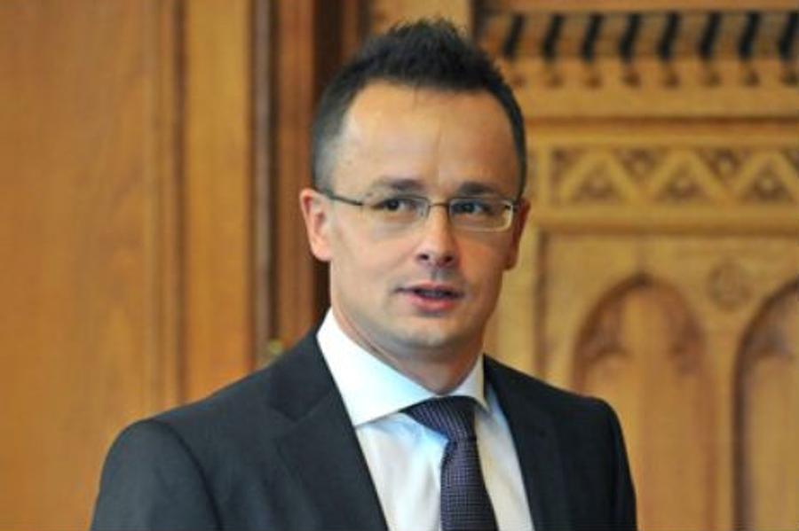 Hungary’s Financial Stability & Predictability Important, Says Szijjártó