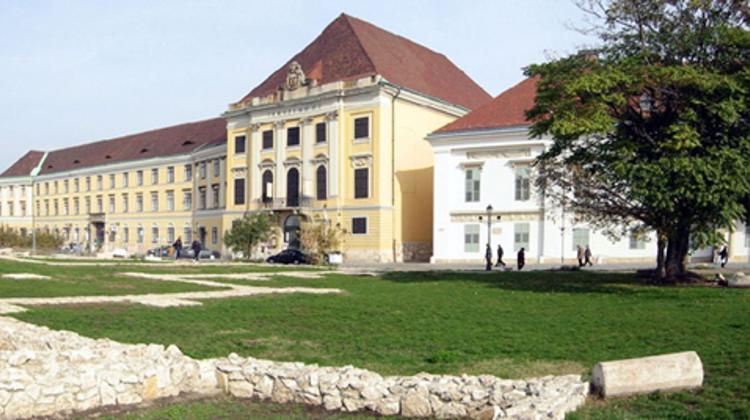 PM Office’s Move To Castle District Falls Under Secrecy Laws