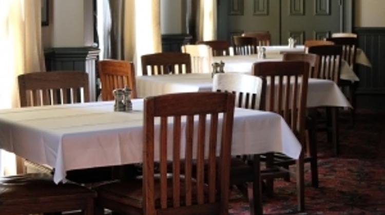 NAV Raids Budapest Bars & Restaurants