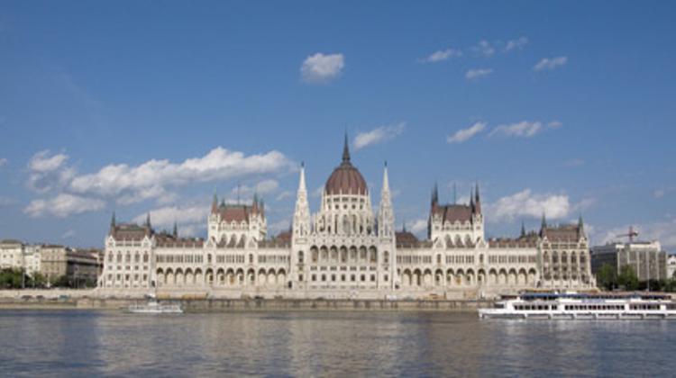 New Pier Built At Parliament In Budapest