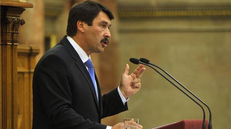 Hungary’s President: Joint Efforts Needed To Combat Problems Linked To Climate Change