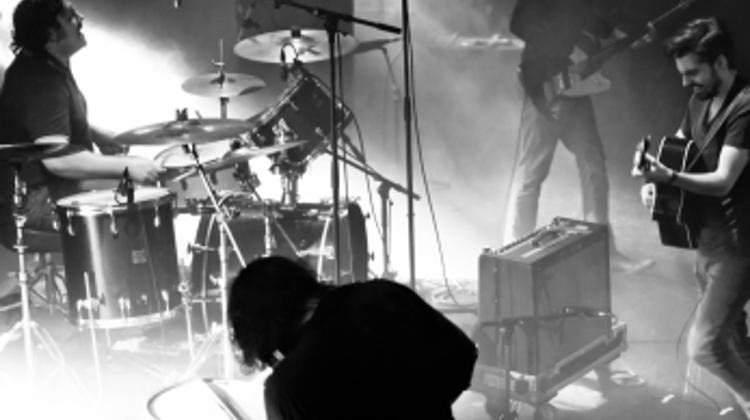 The Boxer Rebellion (UK), A38 Ship Budapest, 8 November