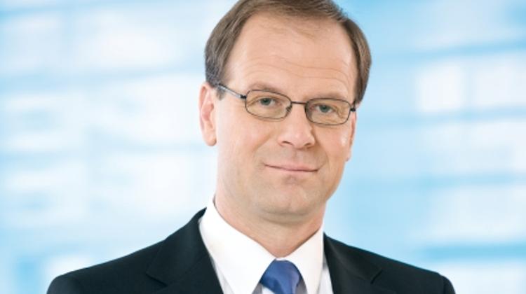 Xpat Opinion: One ‘Yes’ & One ‘No’ For Navracsics In Brussels