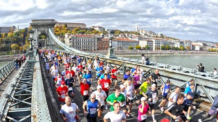 Mexican Embassy Participates First Time In Budapest Marathon