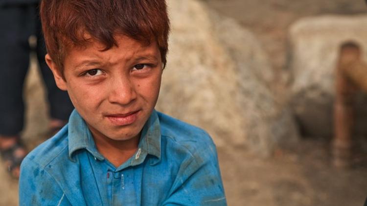 Poverty In Hungarian Opposition Parties ’ Sights