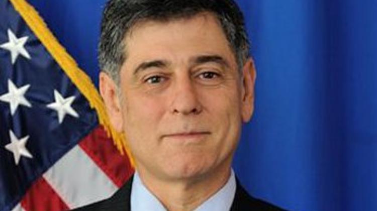 Xpat Opinion:  US Chargé d’Affaires In Spotlight In Hungary