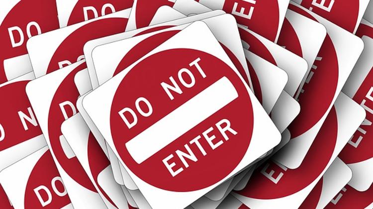 US Entry Ban Against Hungarian Officials