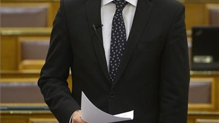 Hungary's Foreign Minister Calls For New Energy Supply Options After Russian Pipeline Decision