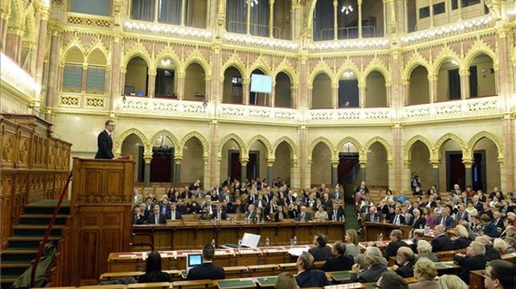 Hungary’s Ruling Party Fidesz MPs Fined Over Voting Choices