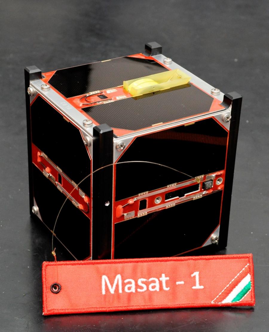 Hungary’s First Satellite Expected To Burn Up On Saturday Morning