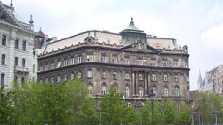 Budapest Bourse Moves To Szabadság Square