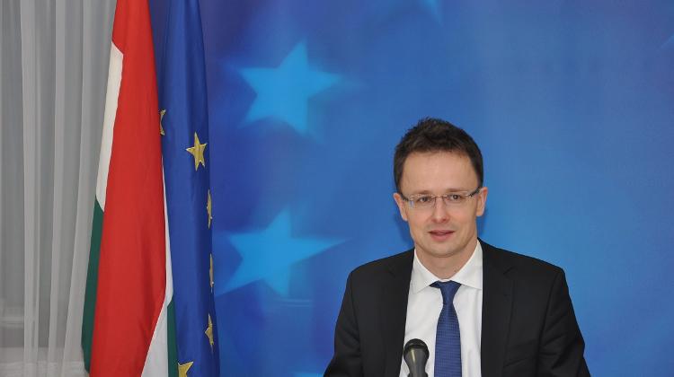 Hungarian Govt To Discuss Possible Participation In Anti - IS Mission With Parties
