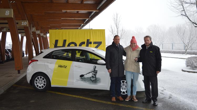 Olympic Champion, Gabriella Szabó Recieves Gift Of A New Hyundai Car From Hertz