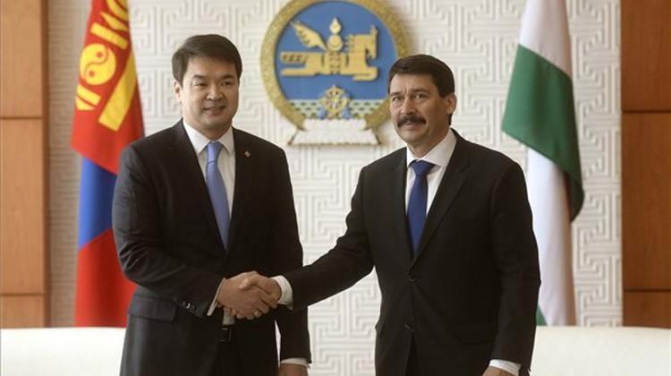 Hungary’s President Explores Avenues Of Cooperation With Mongolia