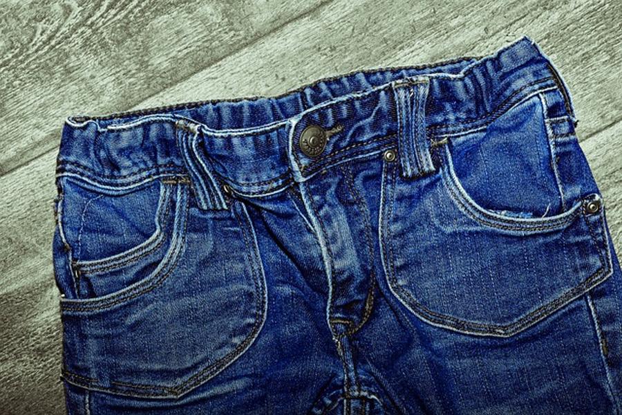 Uniquely Hungary: Help Others By Recycling Your Jeans, By Anne Zwack