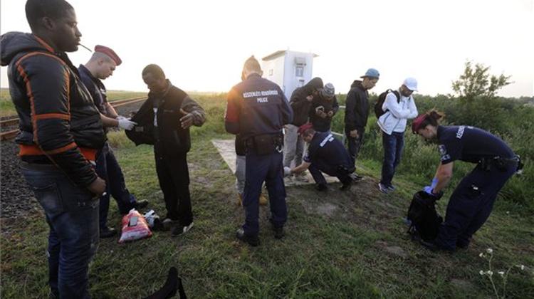 EU Asks Hungary To Receive 1,100 Asylum Seekers