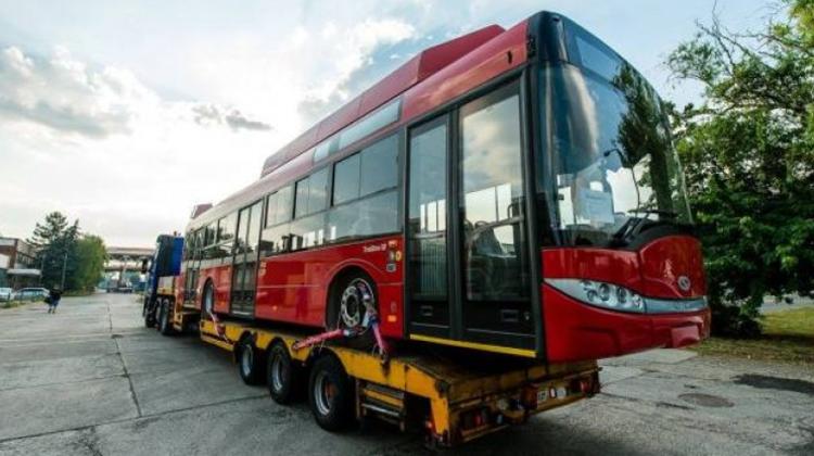 First Of Budapest’s New Trolley Bus Fleet Arrives To The Capital
