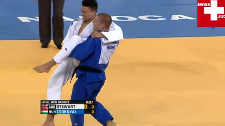 Admiration Pours In To Hungarian Judoka After Assisting Injured Sportsmate