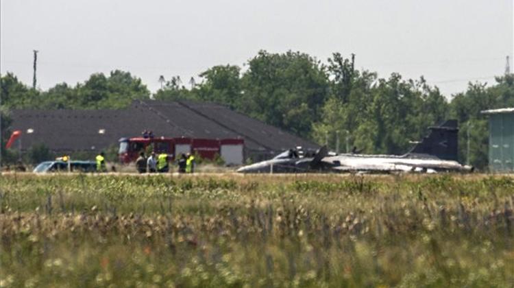Hungarian Pilot In Stable Condition After Gripen Emergency Landing
