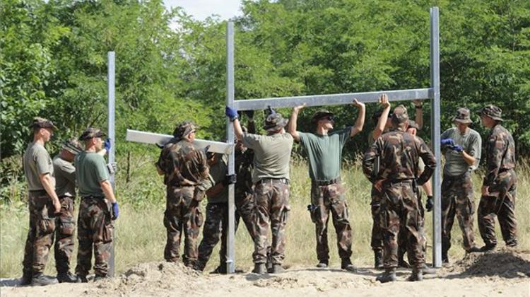 Hungarian Army Ready To Build Border Fence