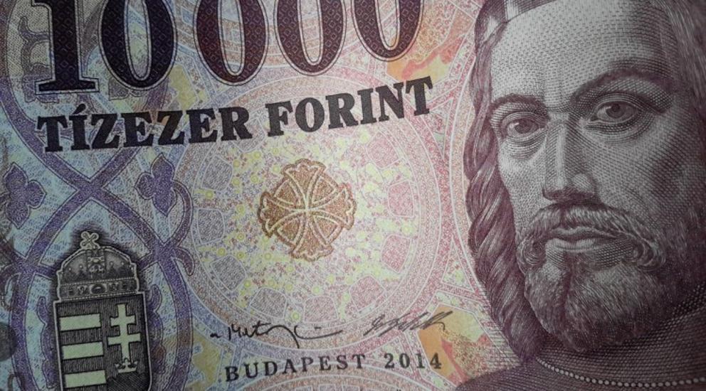 Hungarian Forint Firms To Euro On Greek Debt Deal