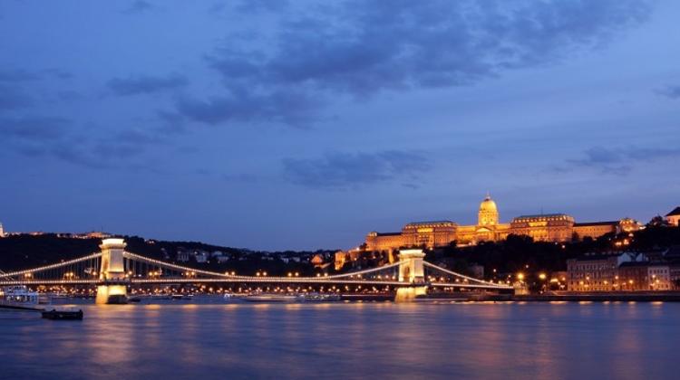 Amazingly High-Res Timelapse Video Shows Hungary’s Capital