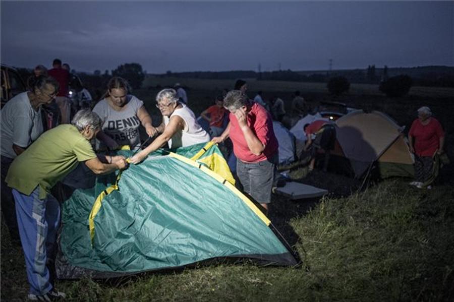 Hungarian Villagers Resist Plans For Refugee Camps