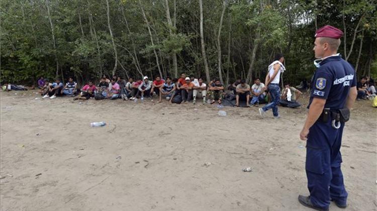 Roughly 200 Children At Hungarian Reception Centres