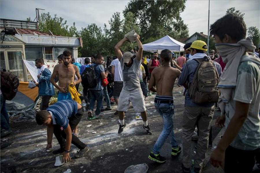 Ten Migrants Detained For Part In Riots At Hungarian Border Station