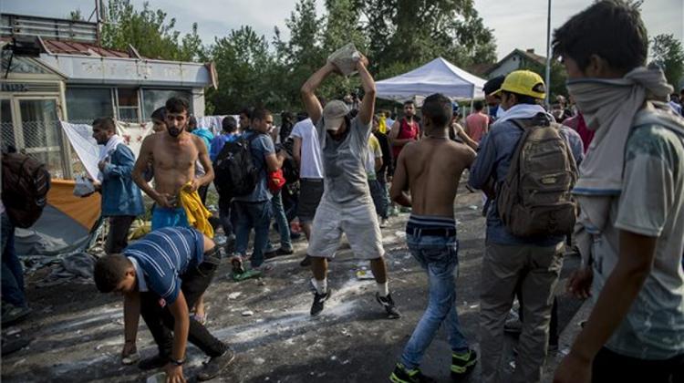 Ten Migrants Detained For Part In Riots At Hungarian Border Station