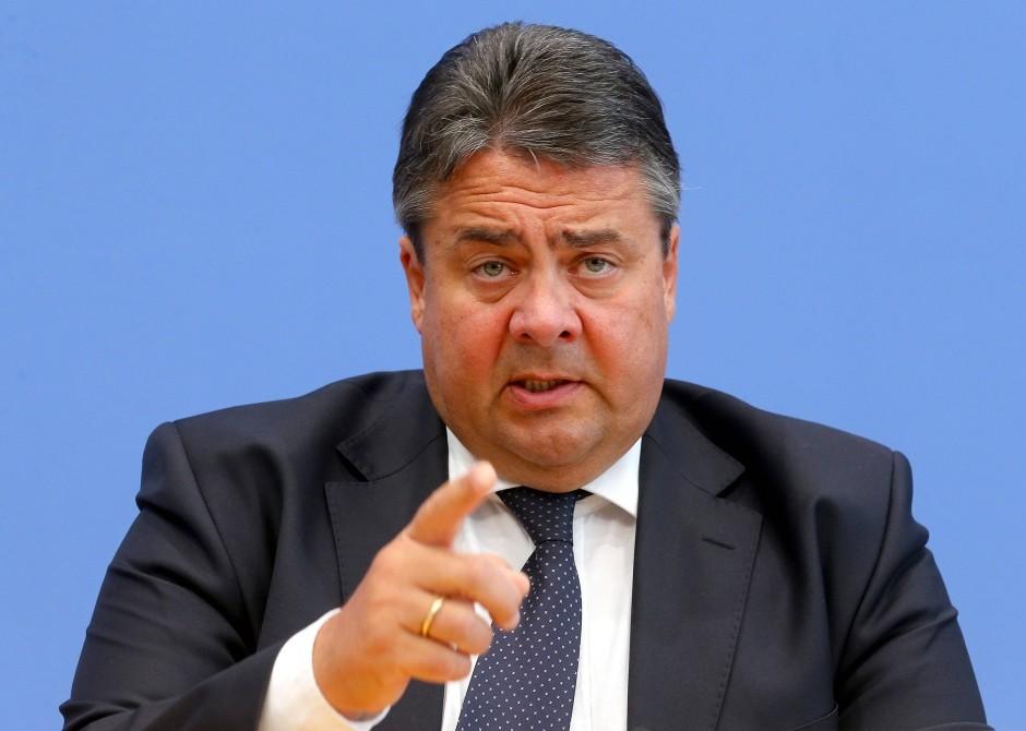 Germany Warns Hungary To Improve Conditions