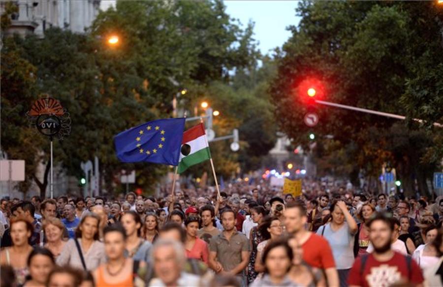 Hungarian Civil Group S Protest Planned Legal Amendments On Migration