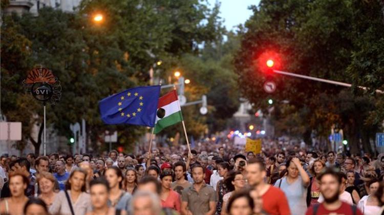 Hungarian Civil Group S Protest Planned Legal Amendments On Migration