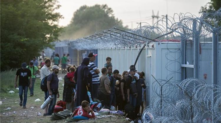 Crossing Border Illegally Becomes Crime In Hungary