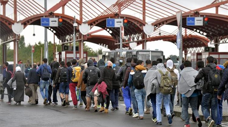Over 24,000 Illegal Entrants Apprehended Over Weekend, Say Hungarian Police
