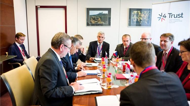 Xpat Opinion: Summit Rejects Hungarian PM’s Plan To Guard Greece’s Borders