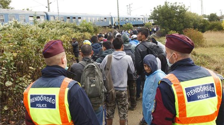 Hungary’s Foreign Minister: Tightened Border Controls Aimed At Curbing Illegal Migration